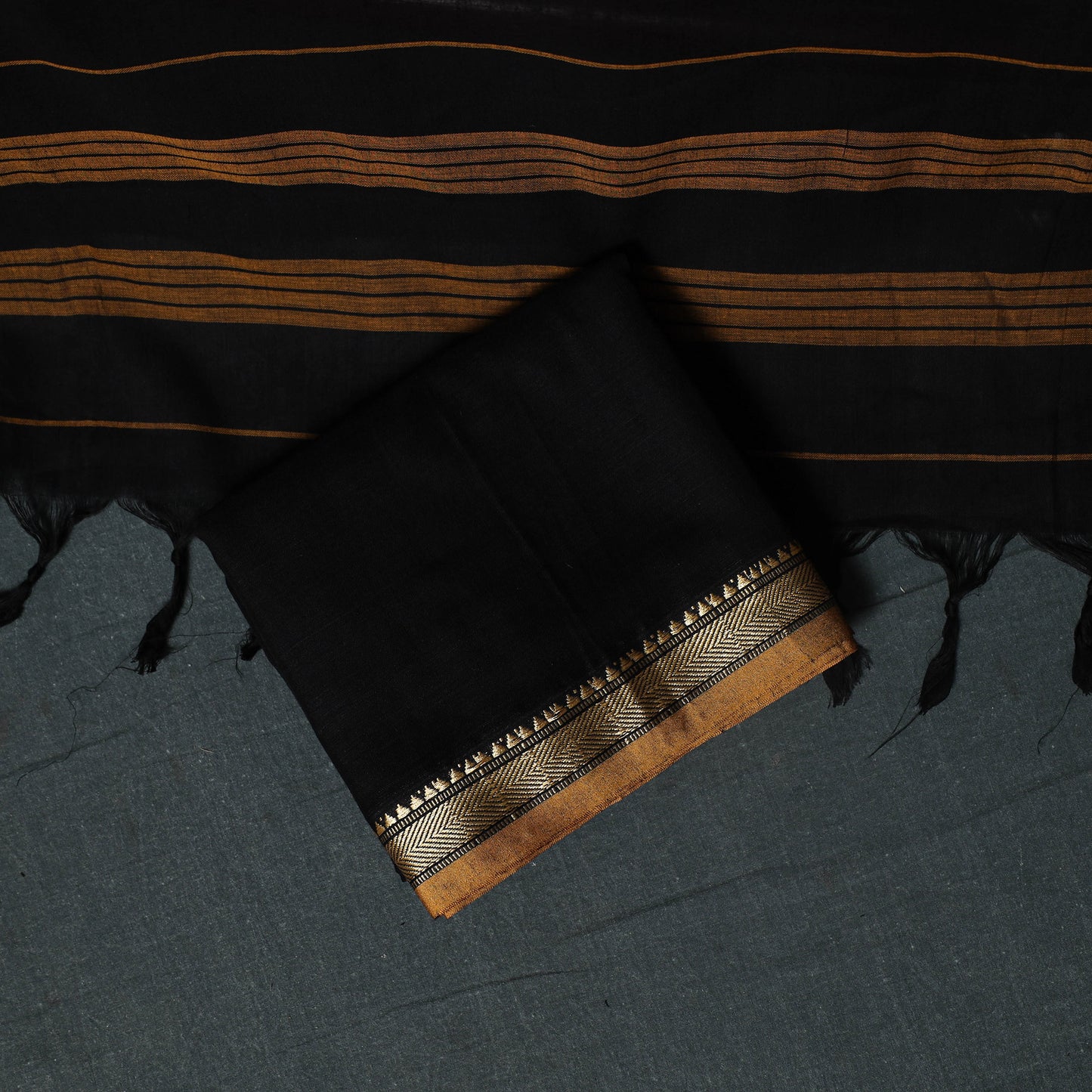 Dharwad Mercerised Cotton 3pc Unstitched Dress Material Suit Set 23