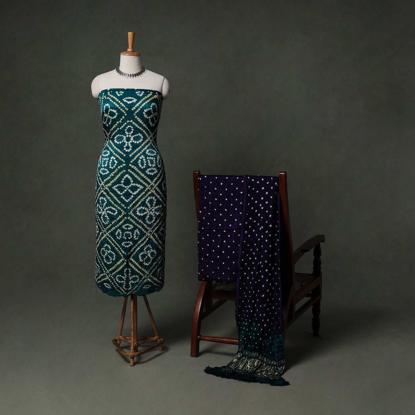 Kutch Bandhani Tie-Dye Modal Silk Unstitched Dress Material Suit Set 09