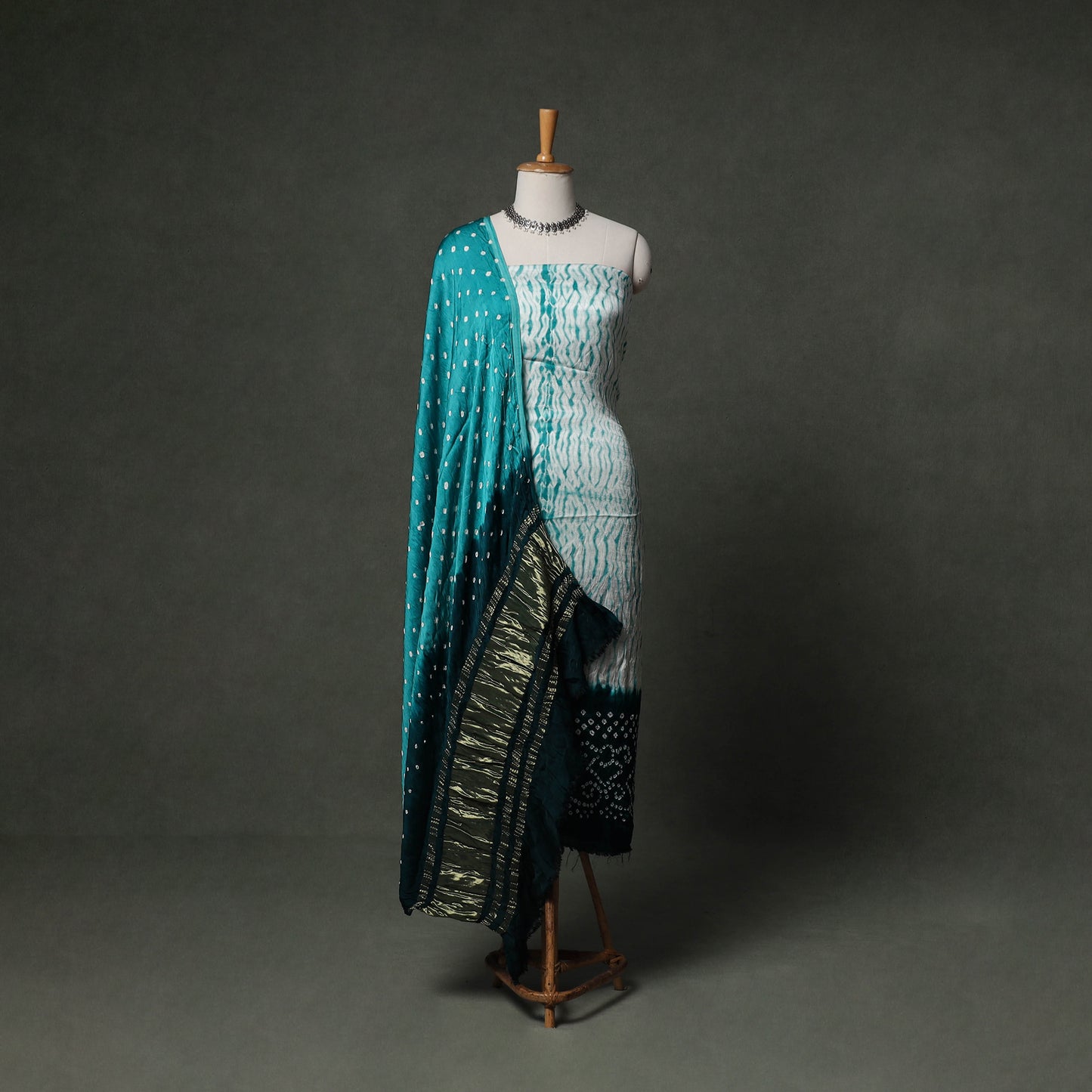 Kutch Bandhani Tie-Dye Modal Silk Unstitched Dress Material Suit Set 18