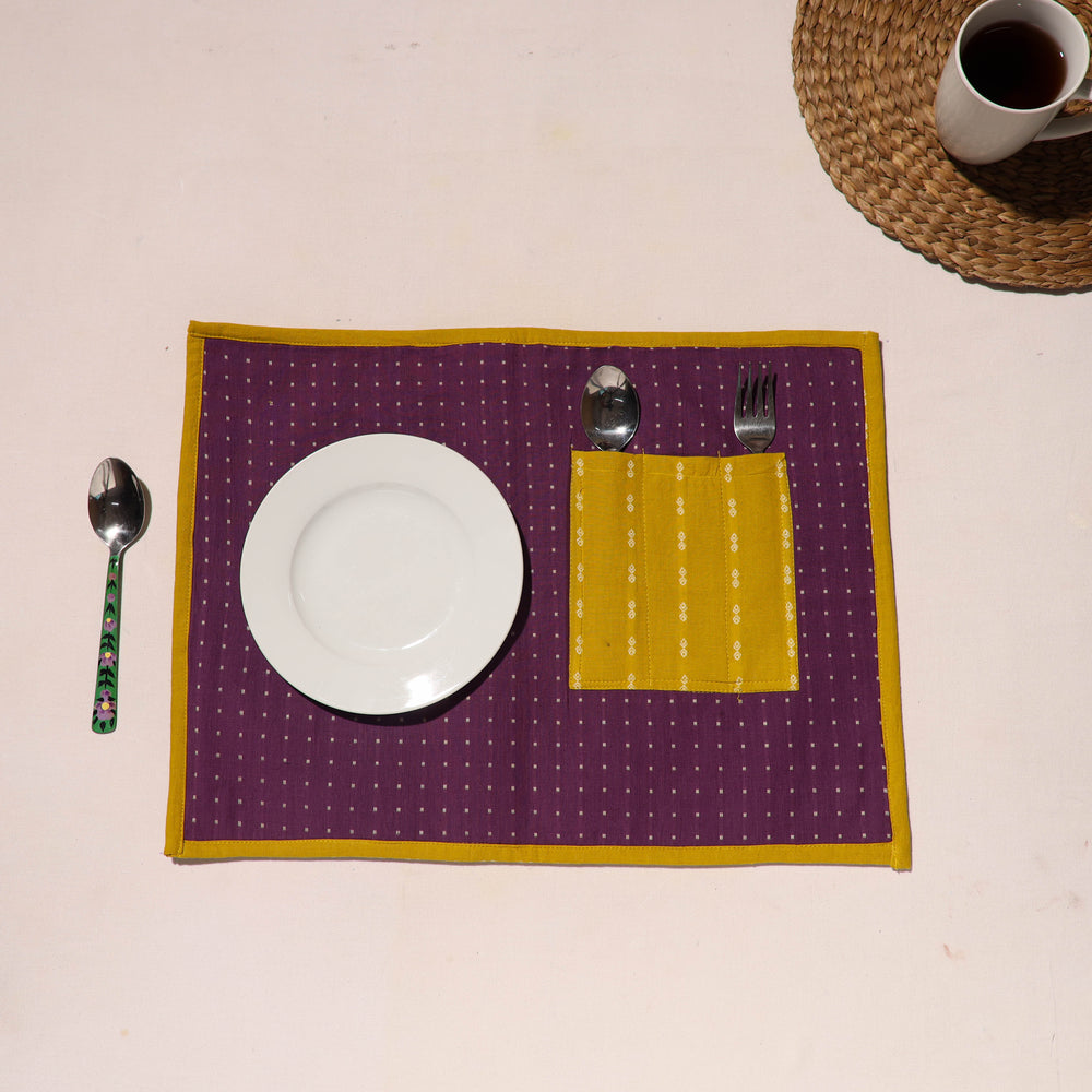 Handcrafted Jacquard Table Mat With Pocket 01