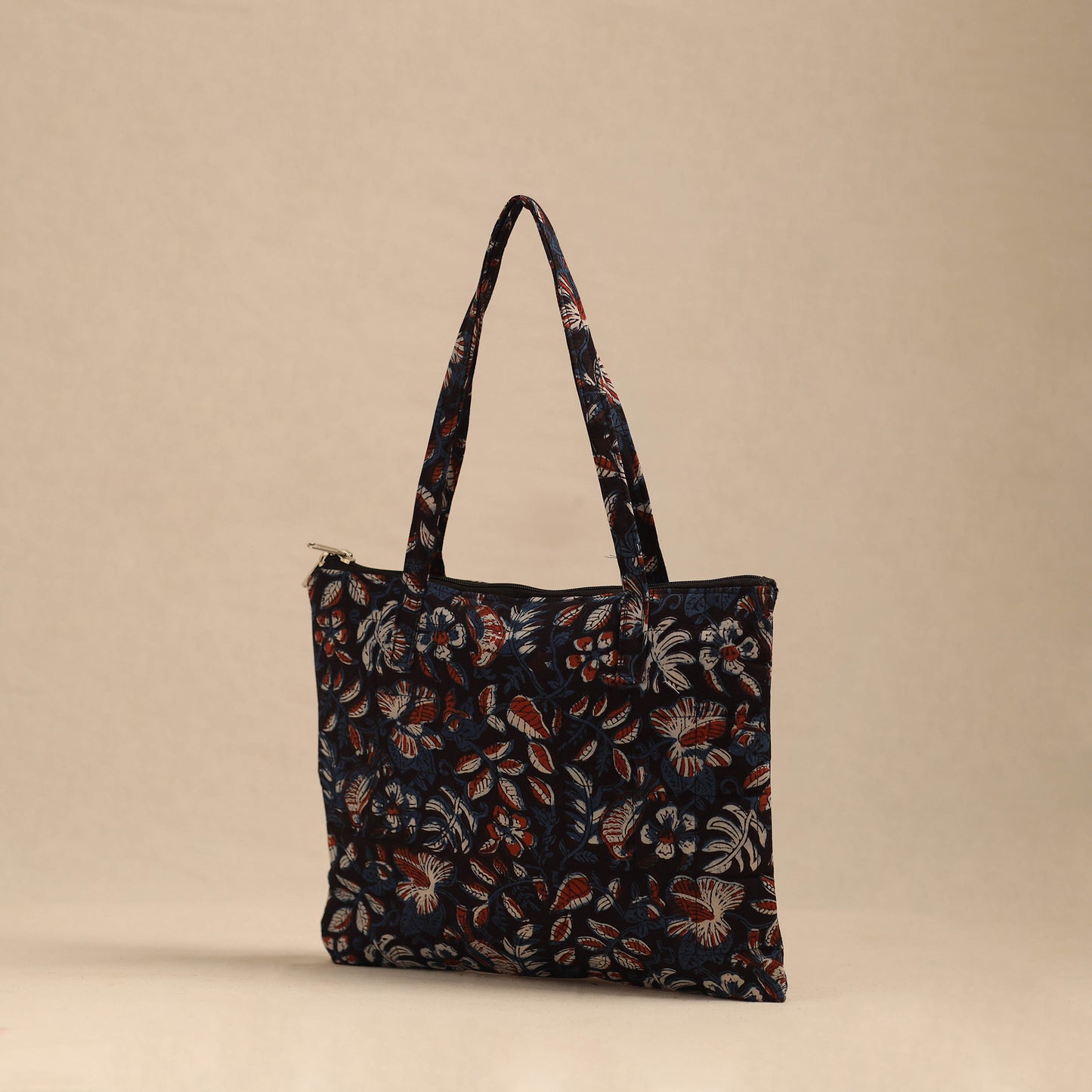 Handmade Quilted Cotton Hand Bag 28