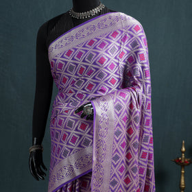 Banarasi Pure Handwoven Georgette Meena Buti Zari Jaal Work Saree 06
