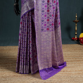 Banarasi Pure Handwoven Georgette Meena Buti Zari Jaal Work Saree 06