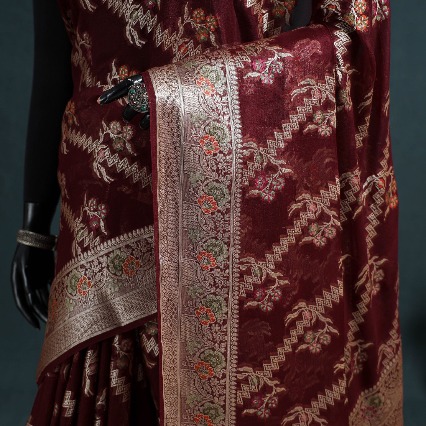 Banarasi Pure Handwoven Georgette Meena Buti Zari Jaal Work Saree 13