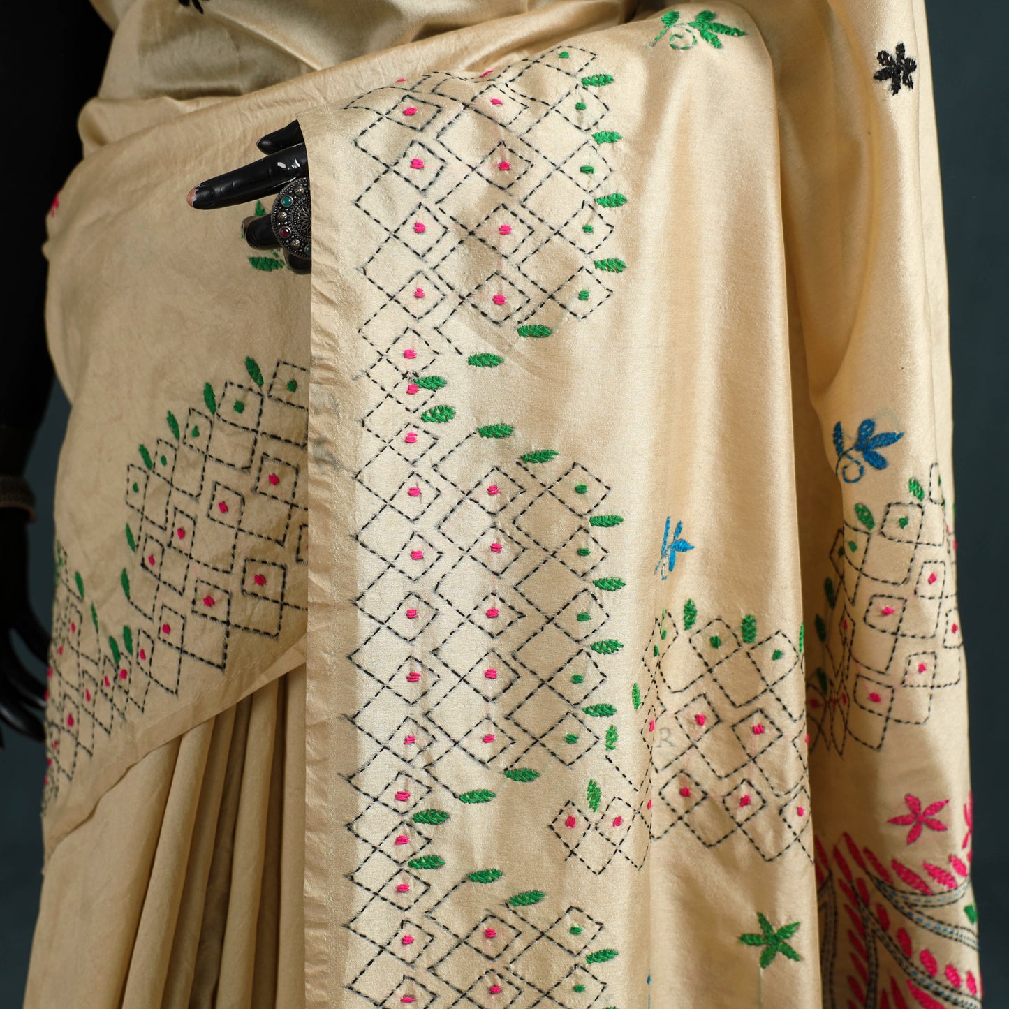 Hand Embroidered Silk Saree 36