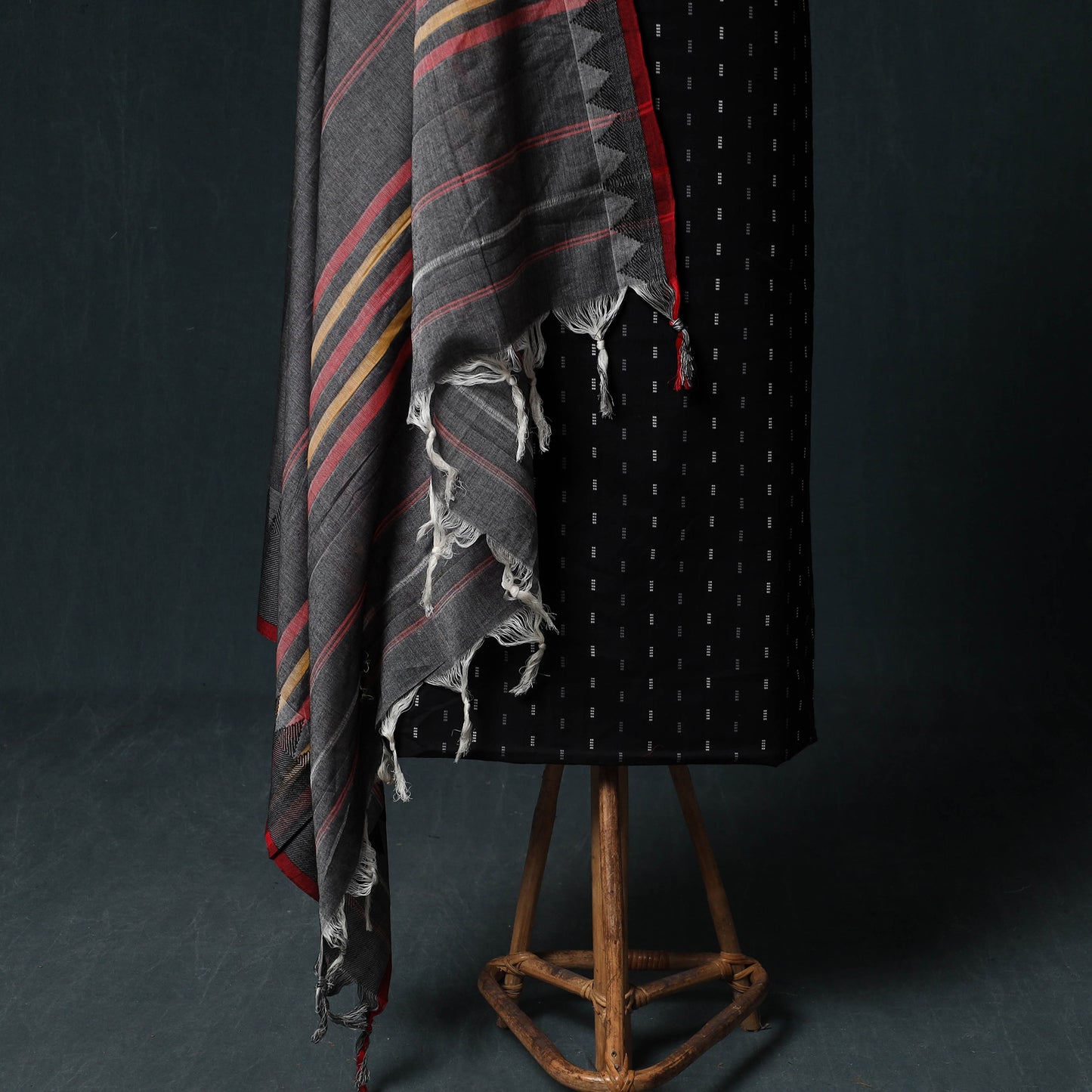 Jacquard Cotton Unstitched Dress Material: Kurta & Dupatta with Earrings 01