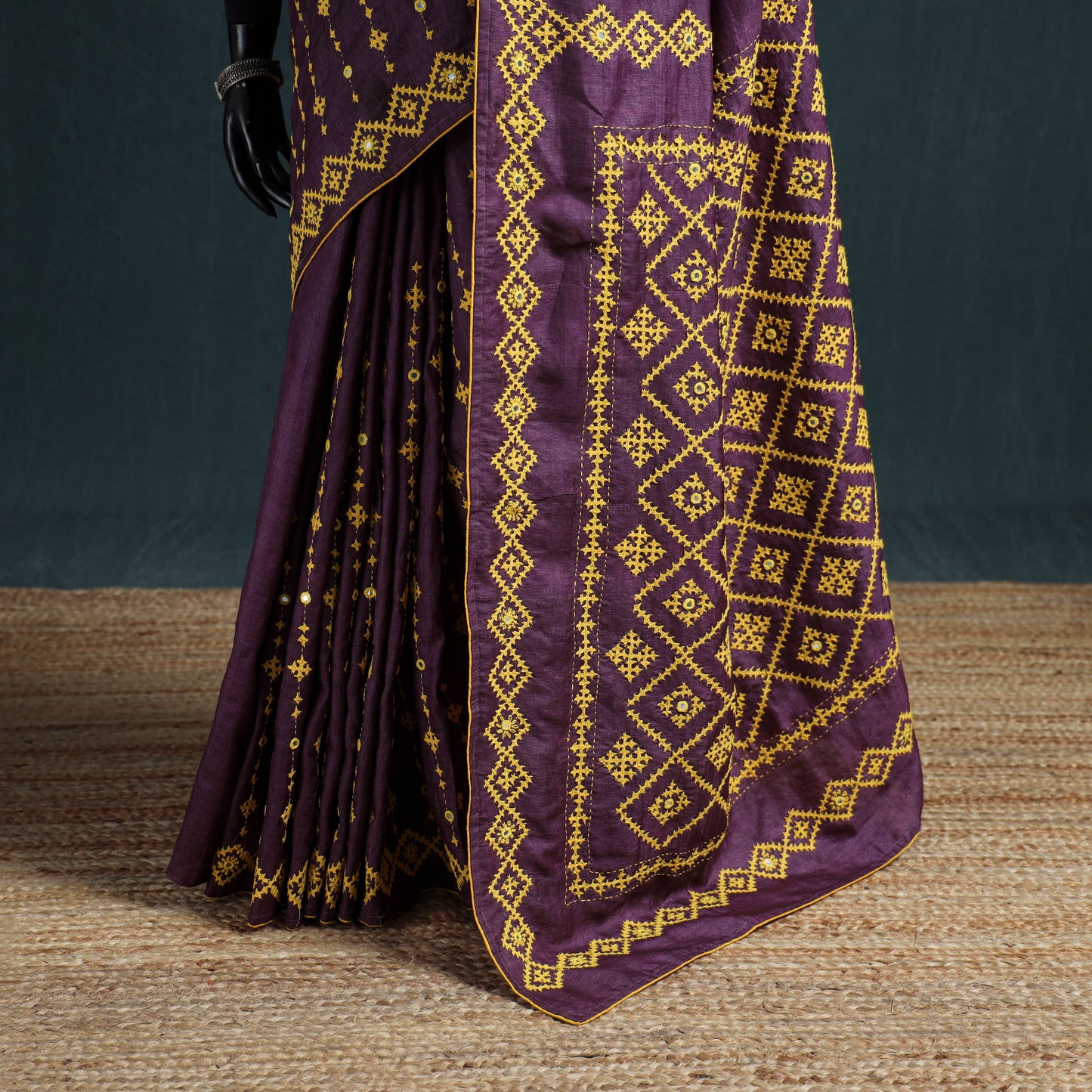 Pure Handloom Tussar Silk Gujrati Stitch Saree 02