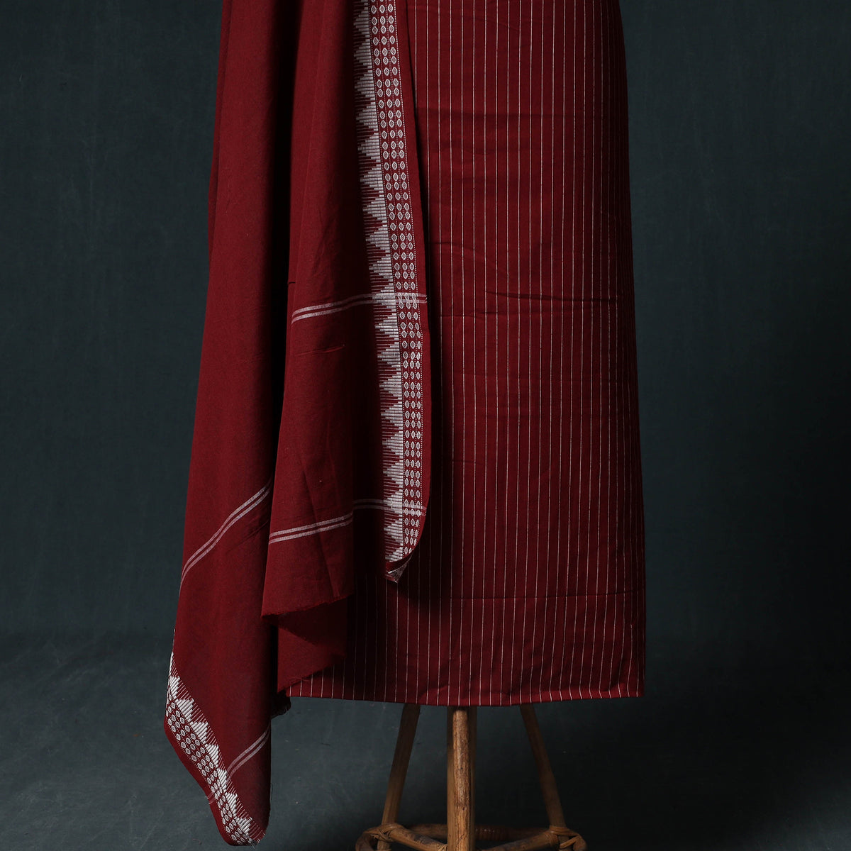 Jacquard Cotton Unstitched Dress Material: Kurta & Dupatta with Earrings 03
