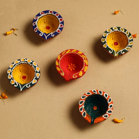 Buy Diwali Decor Handpainted Clay Diya (Set Of 5)