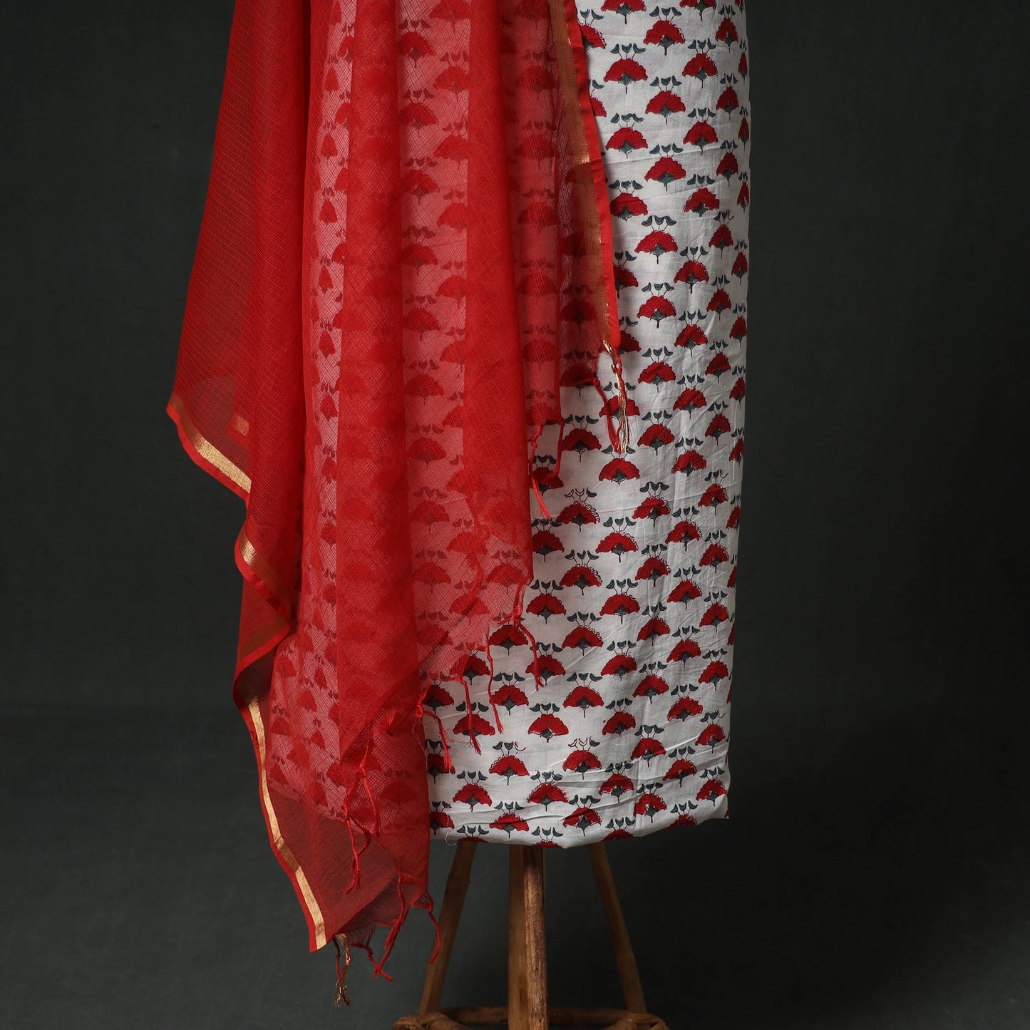 Sanganeri Hand Block Print Cotton 2pc Unstitched Dress Material Kurta Set with Jewellery 02