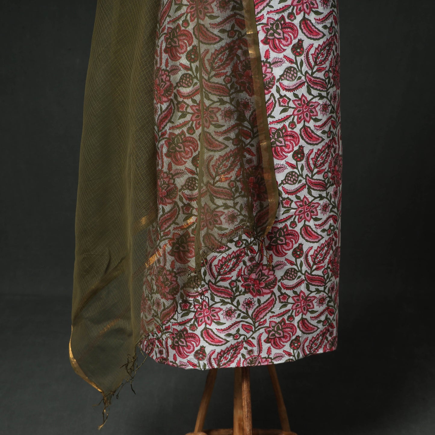 Sanganeri Hand Block Print Cotton 2pc Unstitched Dress Material Kurta Set with Jewellery 04
