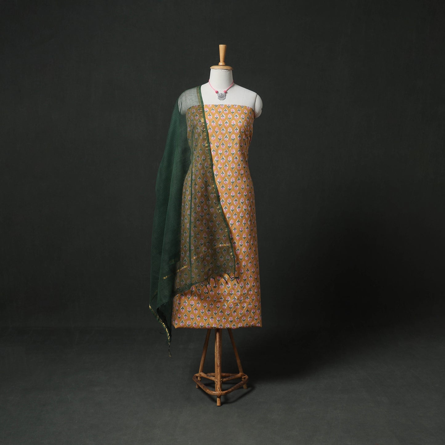 Sanganeri Hand Block Print Cotton 2pc Unstitched Dress Material Kurta Set with Jewellery 15