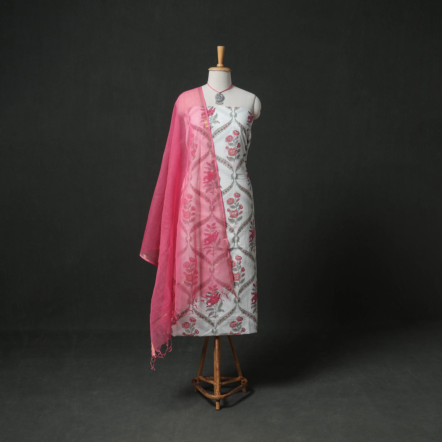 Sanganeri Hand Block Print Cotton 2pc Unstitched Dress Material Kurta Set with Jewellery 17