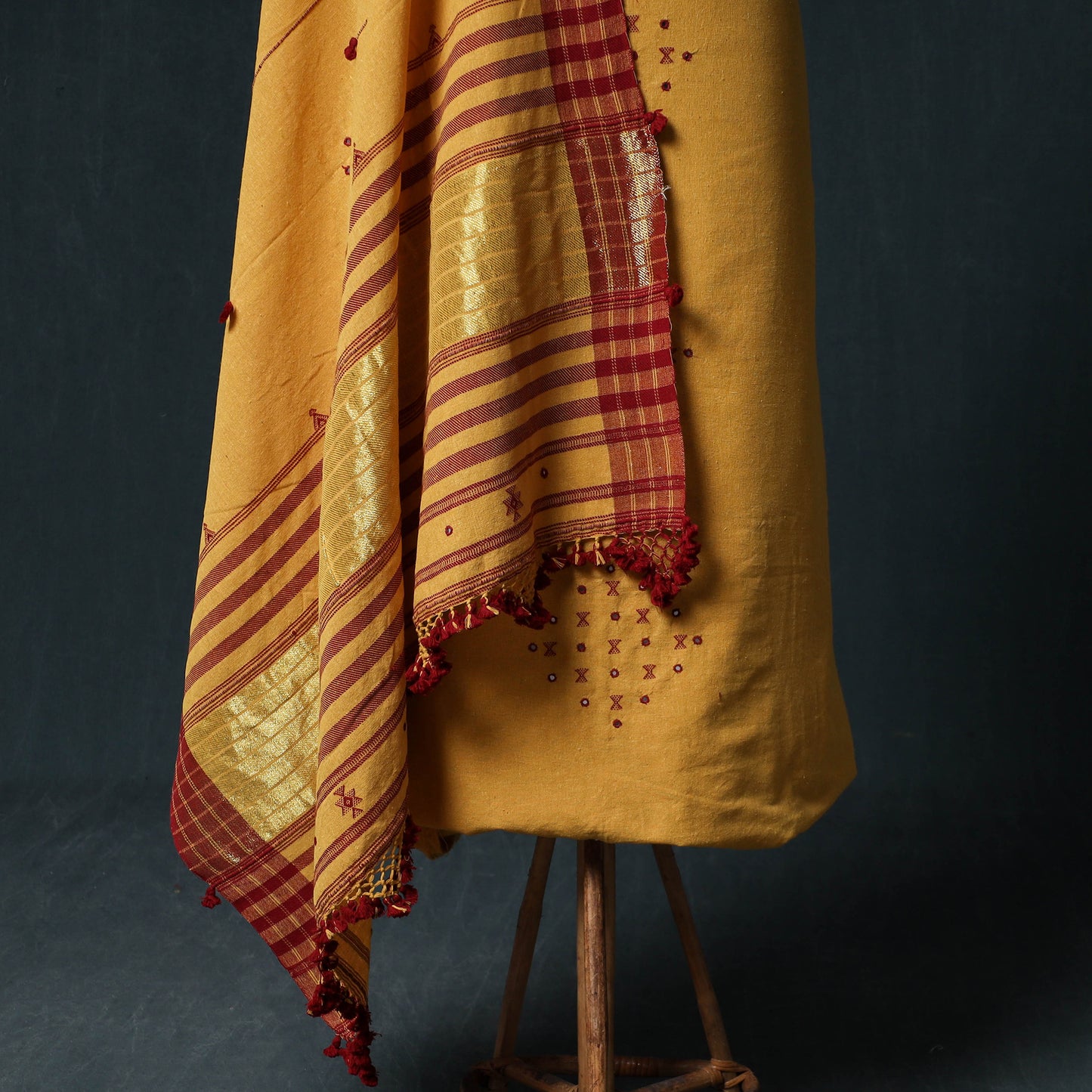 Kutch Bhujodi Handwoven Kala Cotton 3pc Unstitched Dress Material Suit Set 01