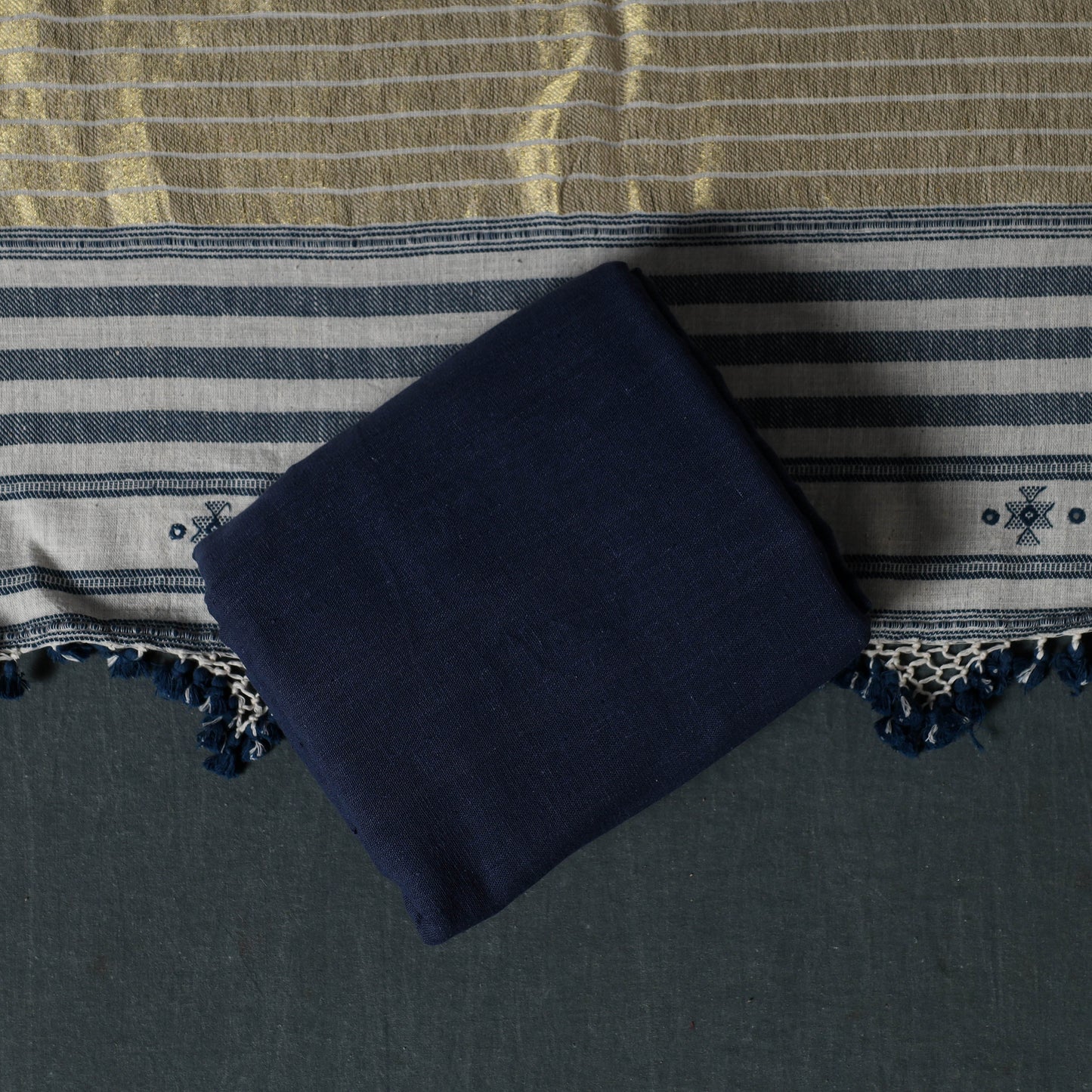 Kutch Bhujodi Handwoven Kala Cotton 3pc Unstitched Dress Material Suit Set 03