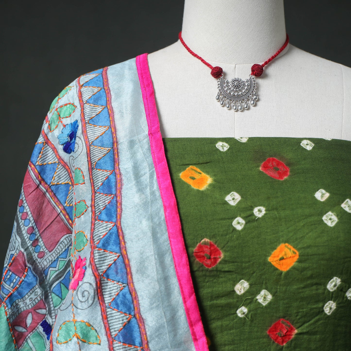 Bandhani Cotton 2pc Unstitched Dress Material Kurta Set with Jewellery 01