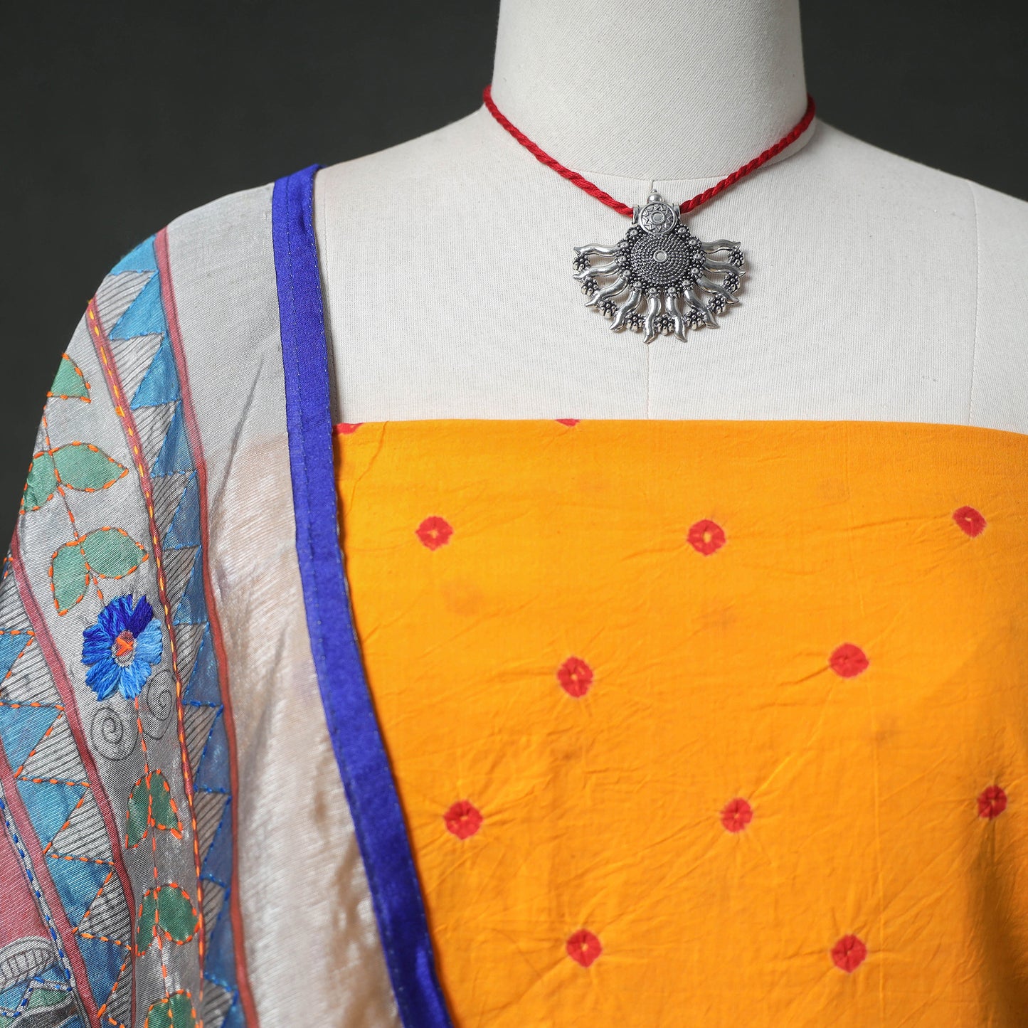 Bandhani Cotton 2pc Unstitched Dress Material Kurta Set with Jewellery 05