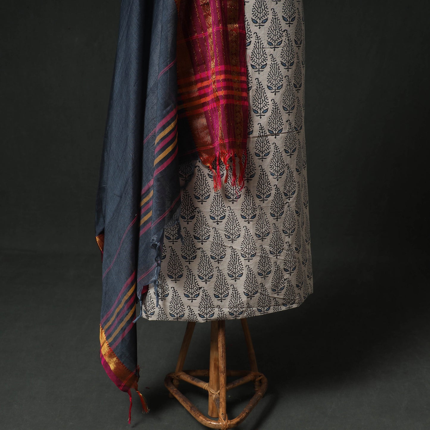 Ajrakh Block Print Natural Dyed Cotton 2pc Unstitched Dress Material Kurta Set with Jewellery 15