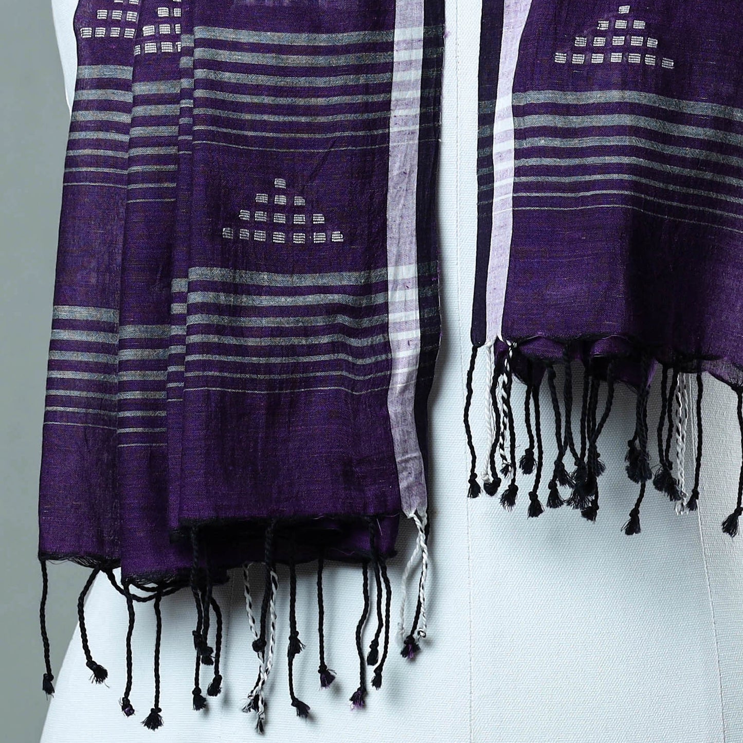 Purple - Burdwan Jamdani Cotton Handloom Stole with Tassels 16