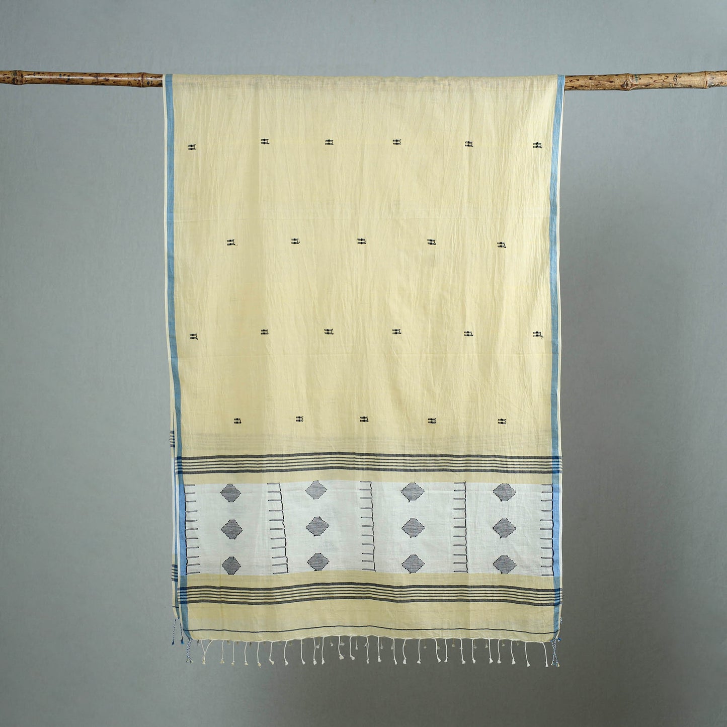 Burdwan Jamdani Cotton Handloom Stole with Tassels 57