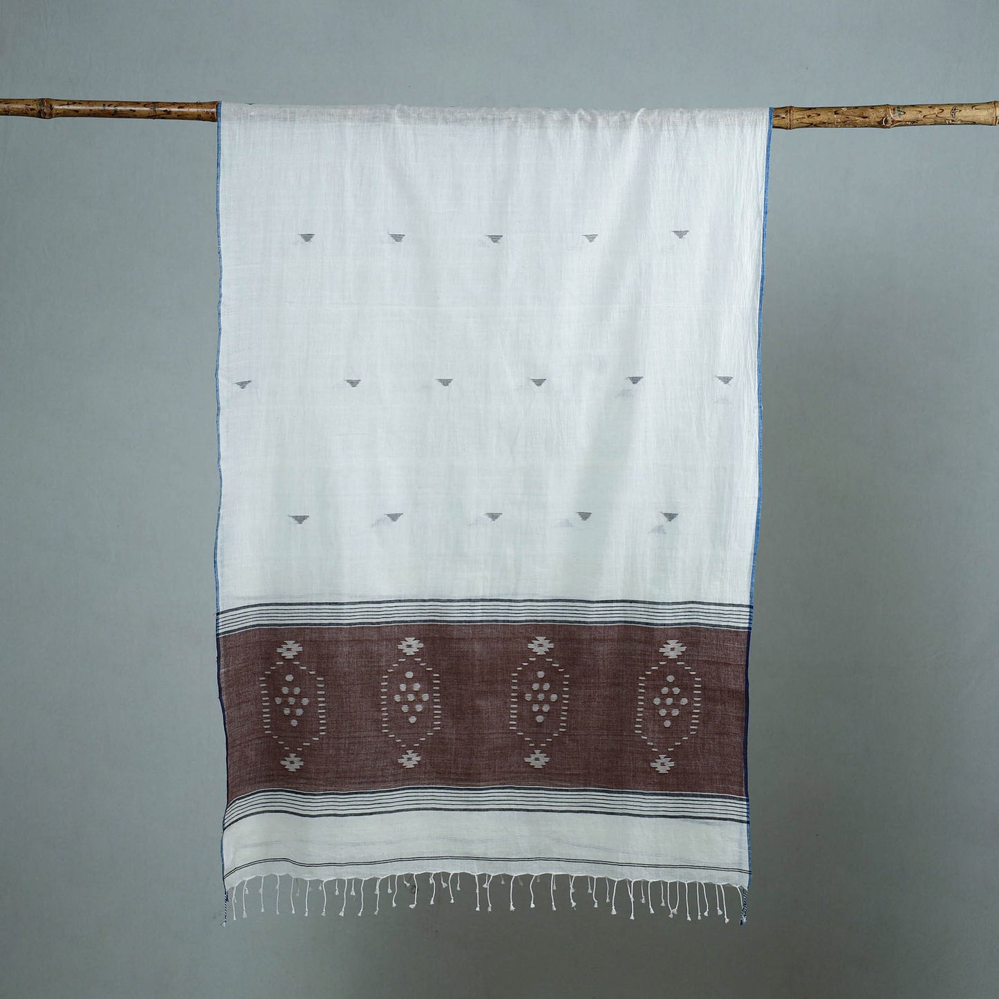 White - Burdwan Jamdani Cotton Handloom Stole with Tassels 09