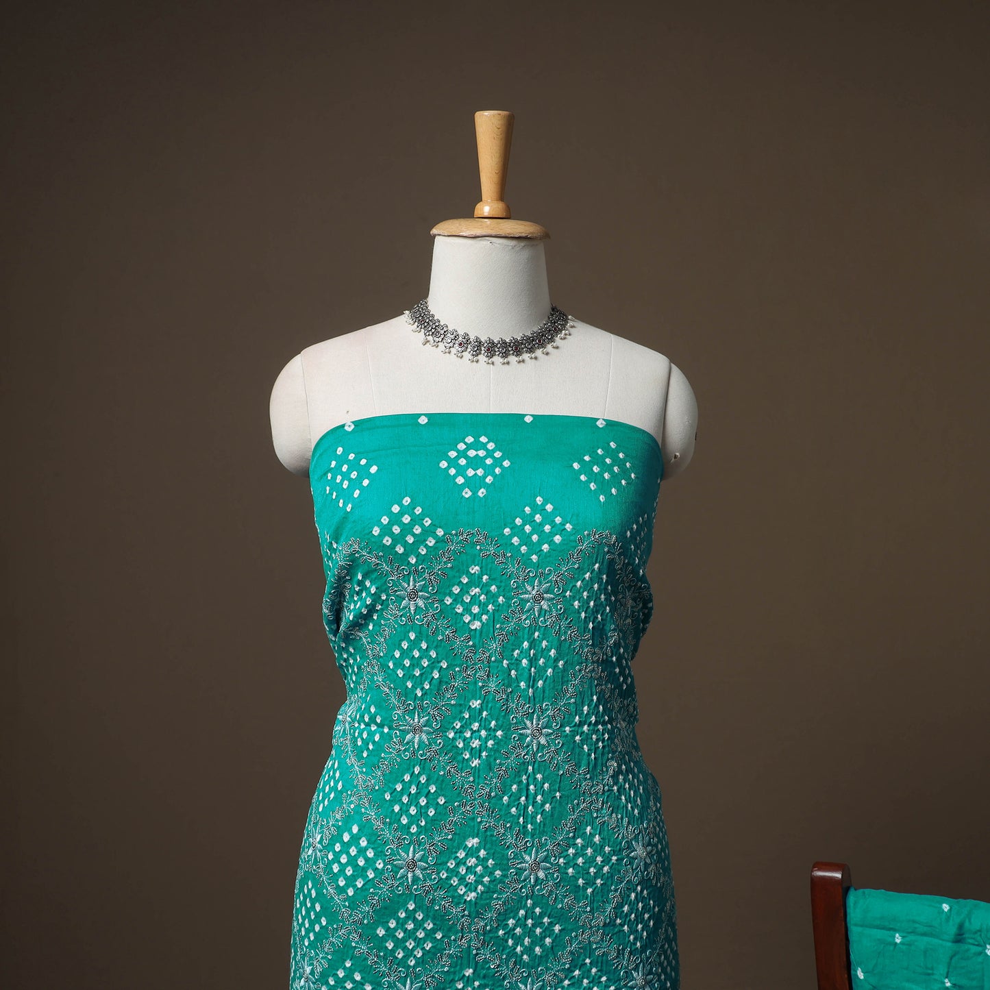 Kutch Bandhani Sequin Work Satin Cotton Unstitched Dress Material: Kurta, Bottom & Dupatta 18