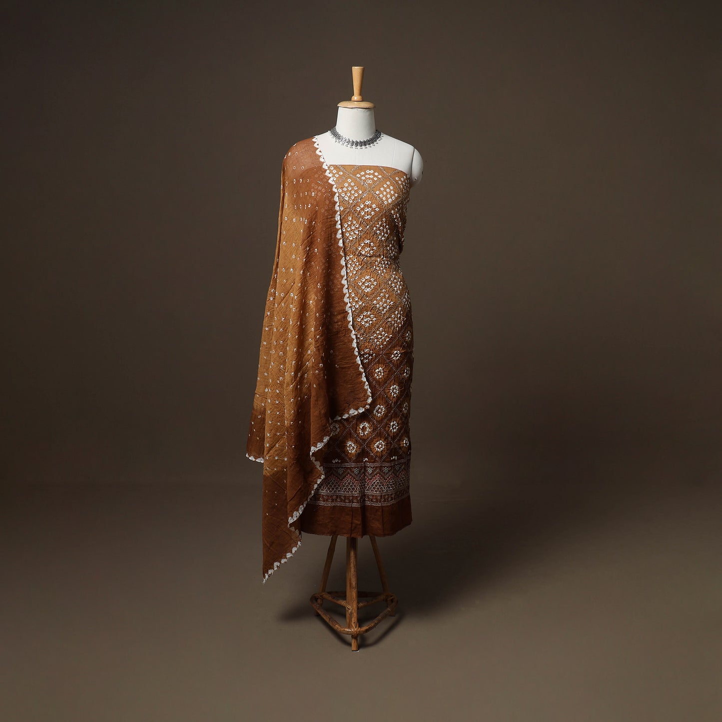Kutch Bandhani Sequin Work Satin Cotton Unstitched Dress Material: Kurta, Bottom & Dupatta 27