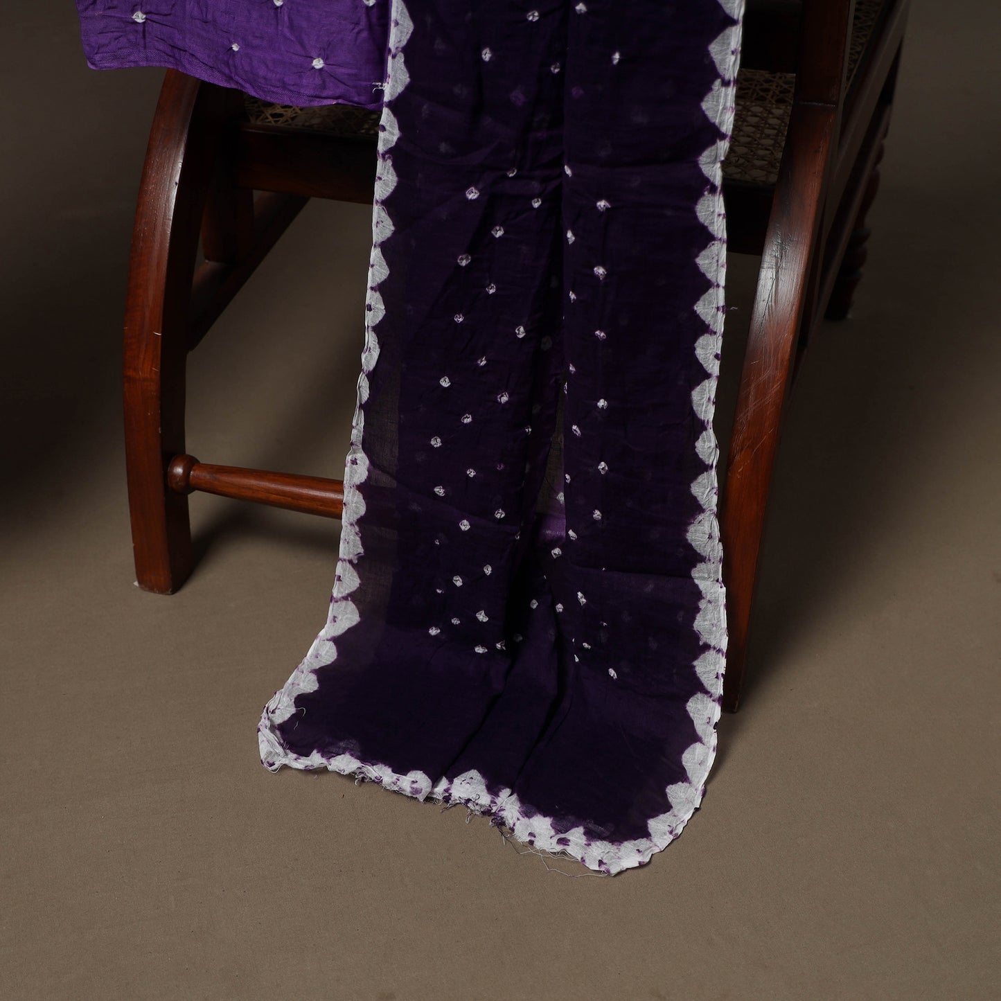 Kutch Bandhani Sequin Work Satin Cotton Unstitched Dress Material: Kurta, Bottom & Dupatta 30