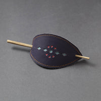 Handcrafted Kutch Leather Hair Pin