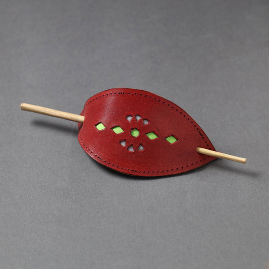 Handcrafted Kutch Leather Hair Pin