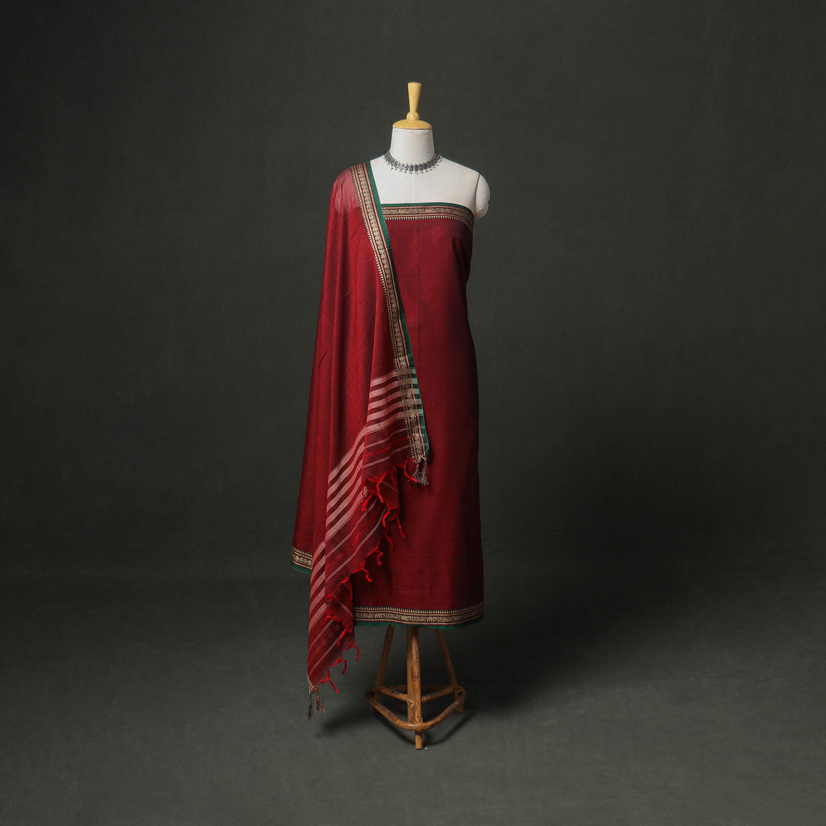 Dharwad Cotton Plain Thread Border Unstitched Dress Material: Kurta, Bottom & Dupatta 27