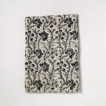 White - Kalamkari Block Printed Cotton Precut Fabric (1.6 meter) 02