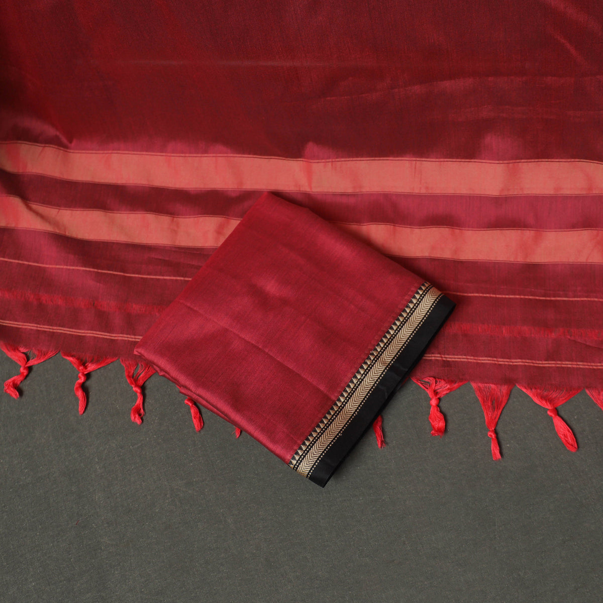 Dharwad Cotton Plain Thread Border Unstitched Dress Material: Kurta, Bottom & Dupatta 33