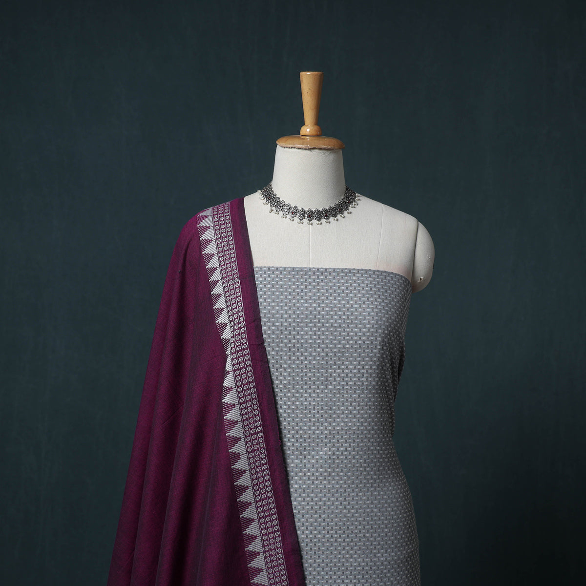 Jacquard Cotton Unstitched Dress Material: Kurta with Dupatta 16