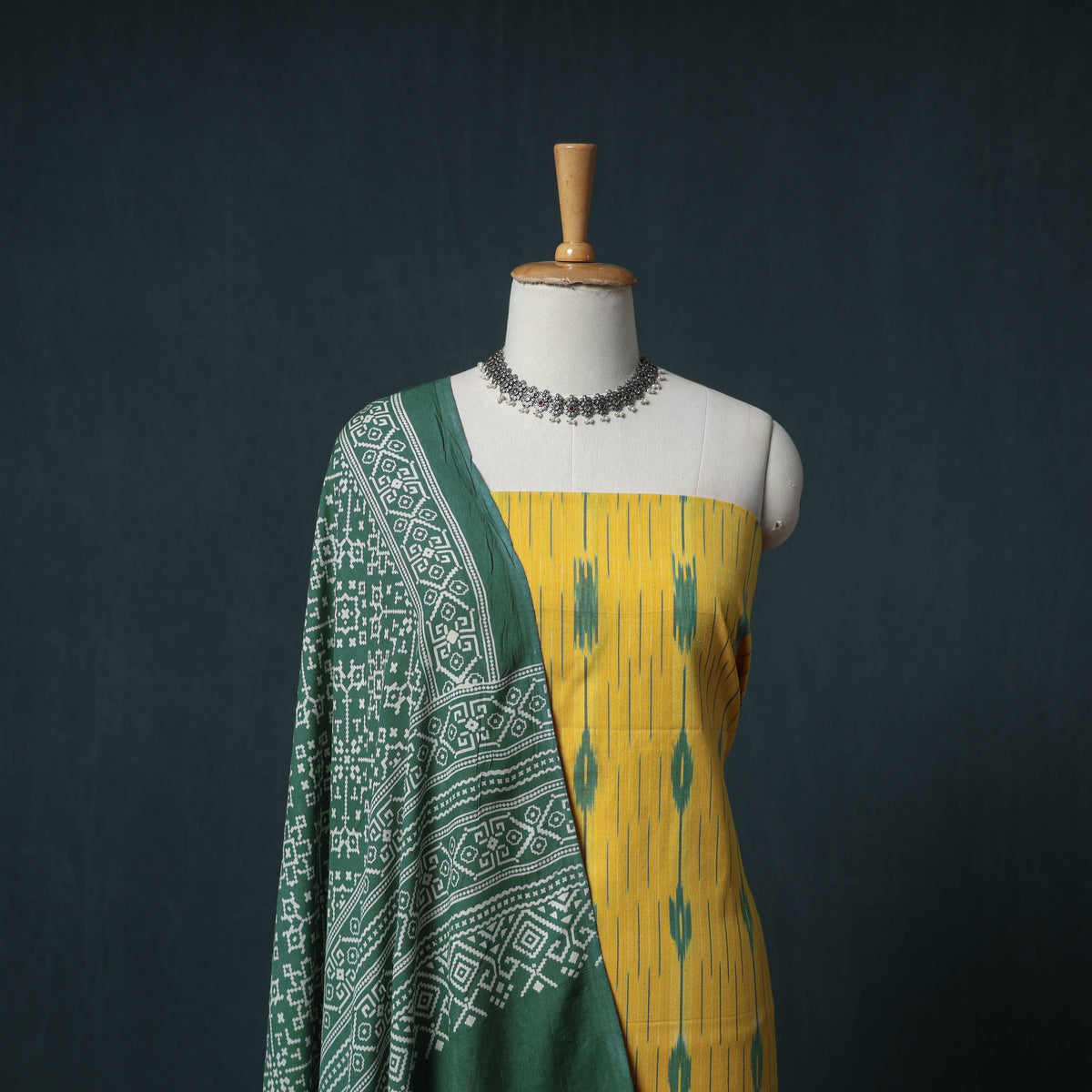Pochampally Ikat Cotton Unstitched Dress Material: Kurta with Dupatta 24