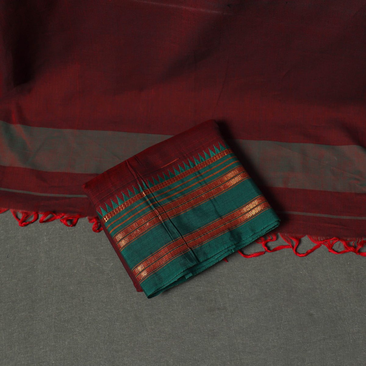 Dharwad Cotton Plain Thread Border Unstitched Dress Material: Kurta, Bottom & Dupatta 78