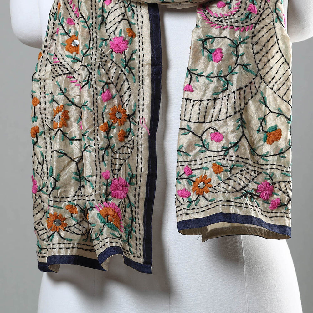 phulkari stole`