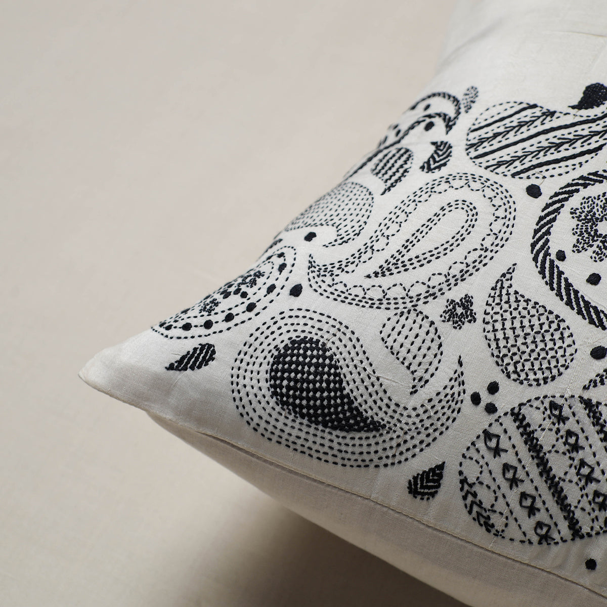 White - Bengal Kantha Hand Embroidered Cushion Cover (16 x 16 in) 05