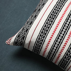 Toda Hand Embroidered Cushion Cover (16 x 16 in) 07