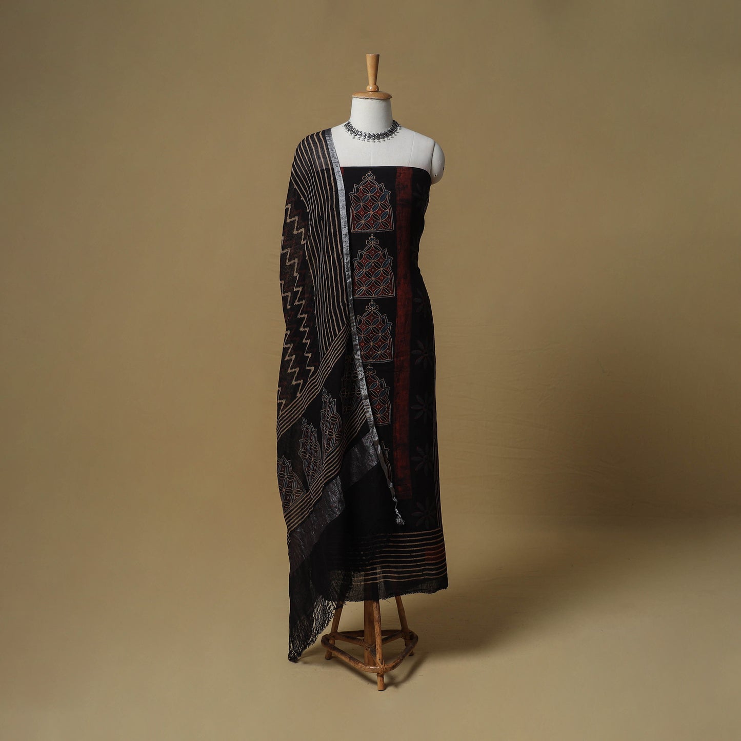 Ajrakh Hand Block Print Linen Unstitched Dress Material: Kurta with Dupatta 26