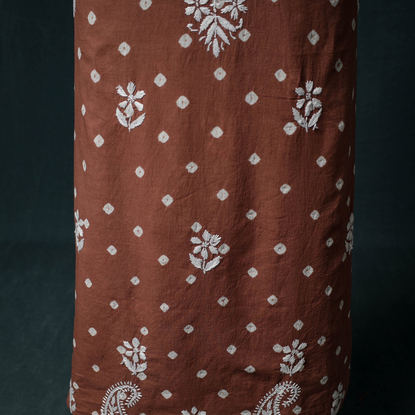 Lucknowi Chikankari Hand Embroidered Cotton Unstitched Kurta Material (2.7M) 10
