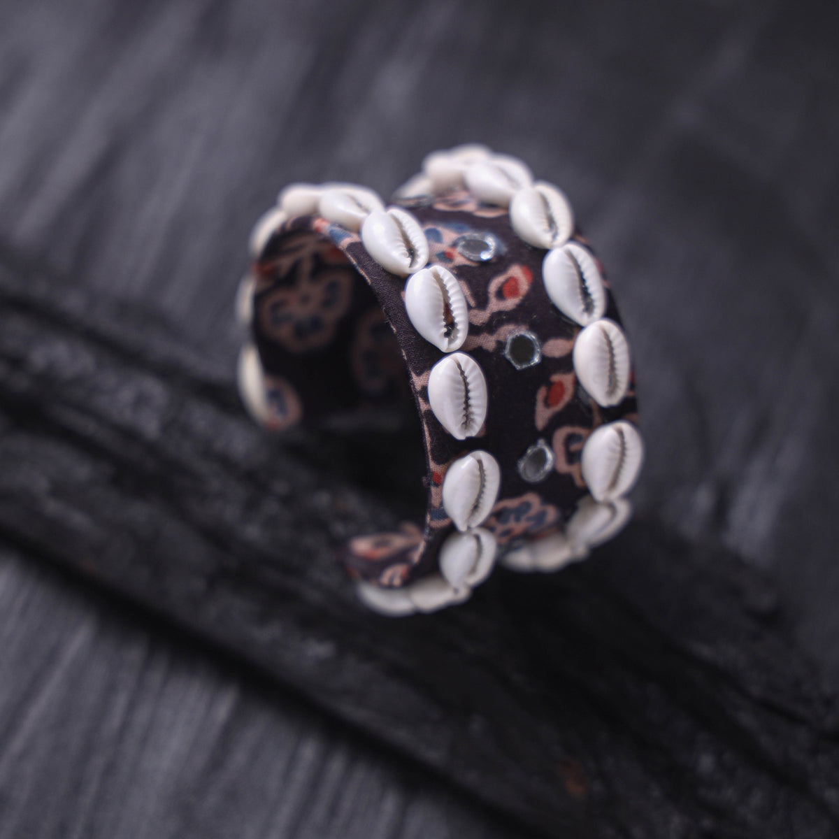 Fabart Mirror Shell Work Handmade Cuff Bracelet (Adjustable) 01