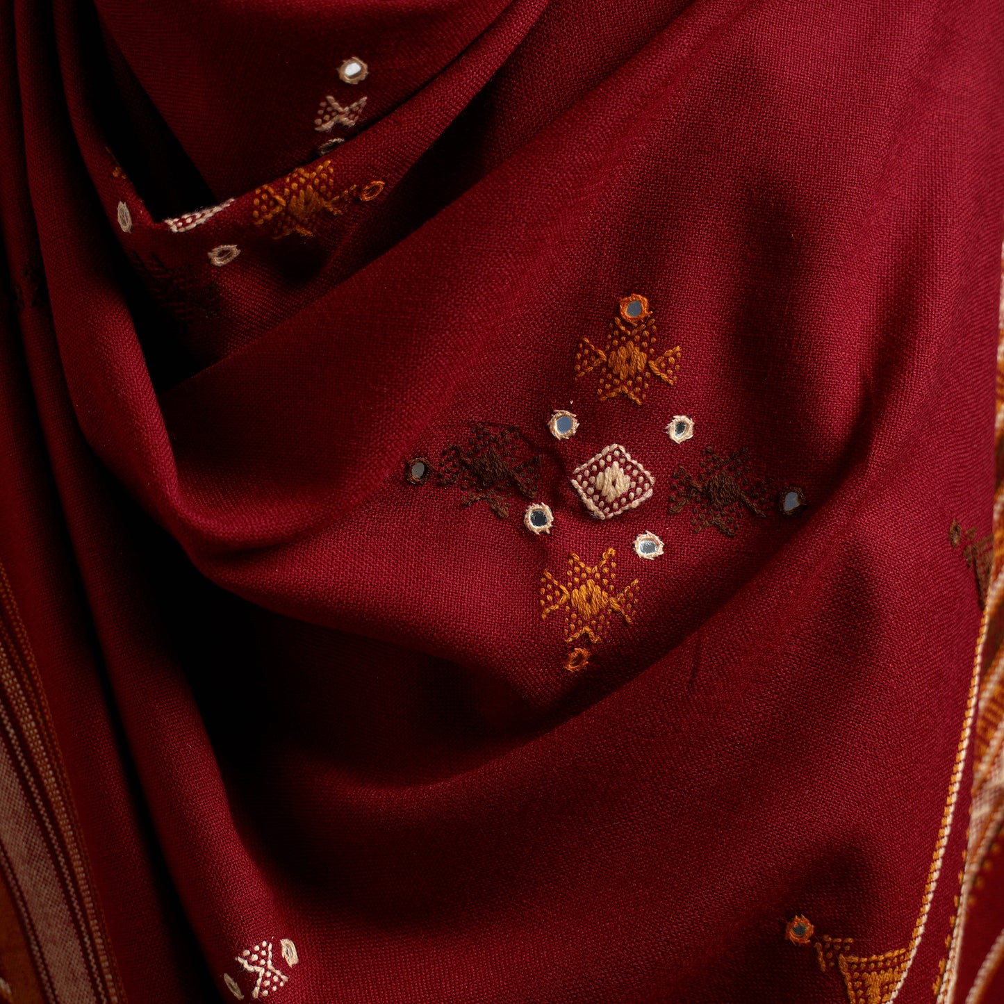 Kutch Handwoven Mirror Work Acrylic Wool Shawl 02