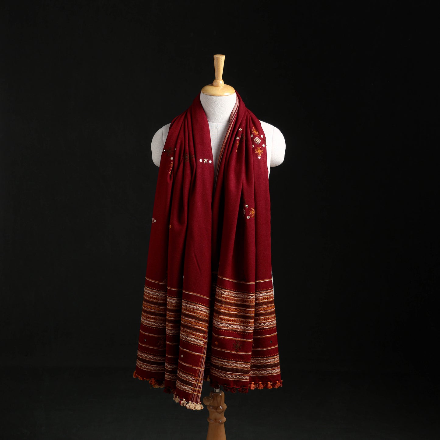 Kutch Handwoven Mirror Work Acrylic Wool Shawl 02