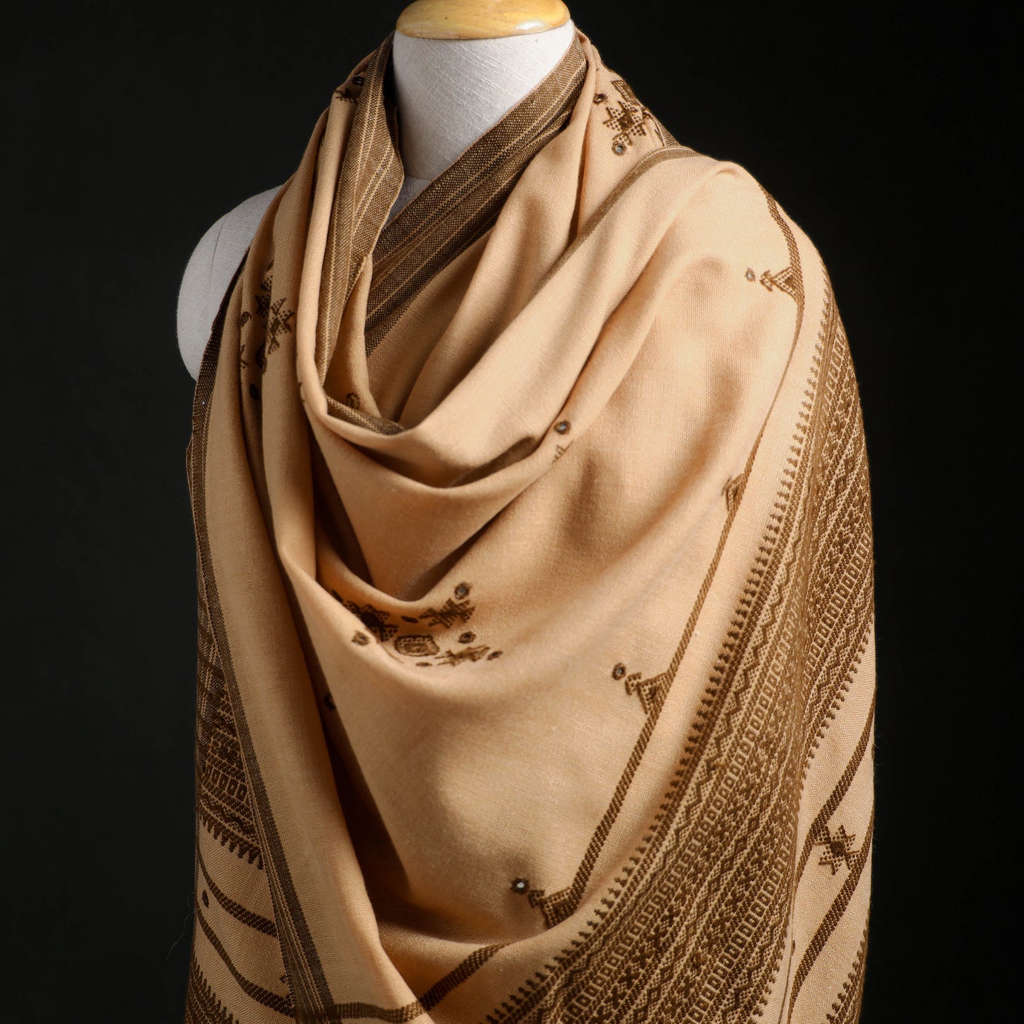 Kutch Handwoven Mirror Work Acrylic Wool Shawl 01