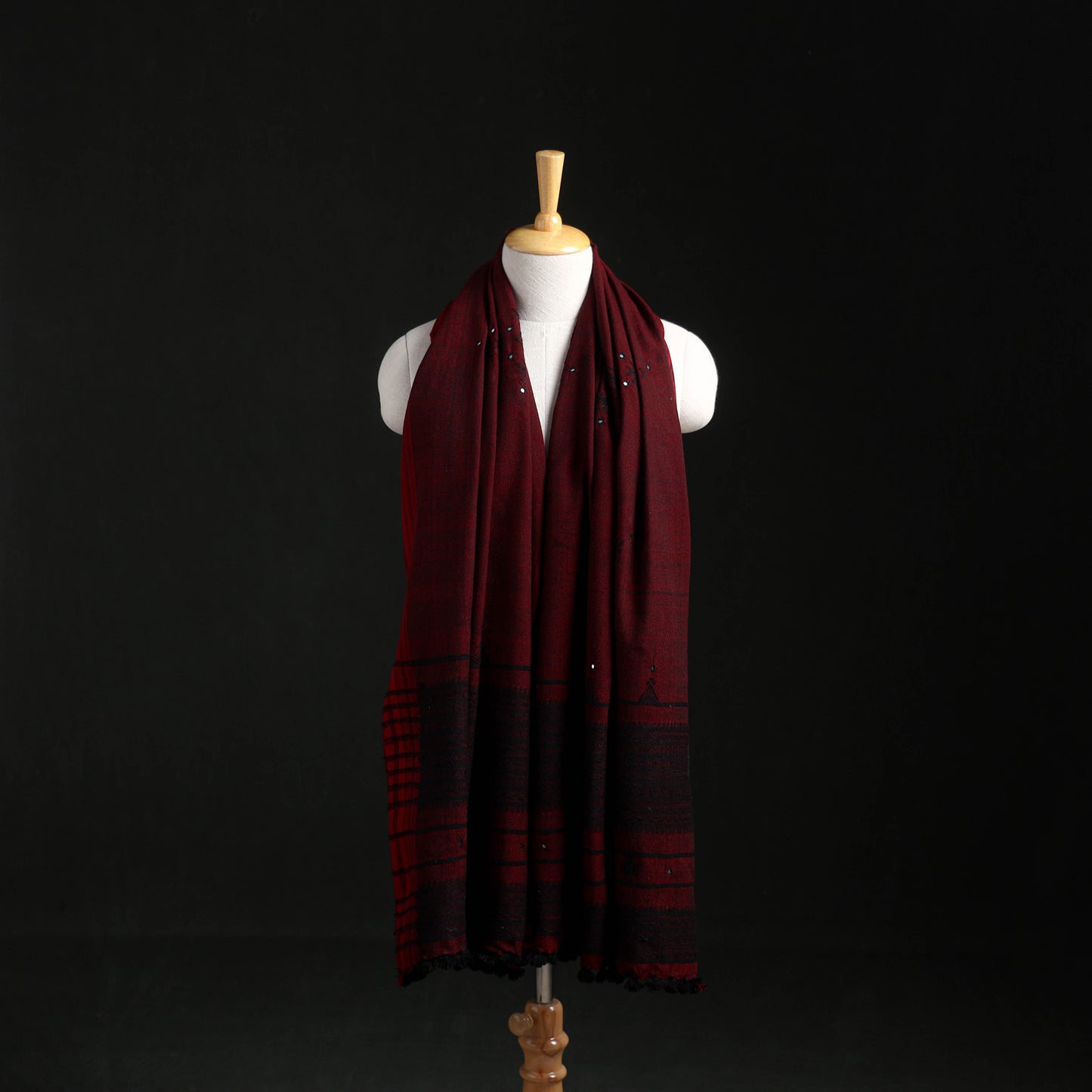Kutch Handwoven Mirror Work Acrylic Wool Shawl 03