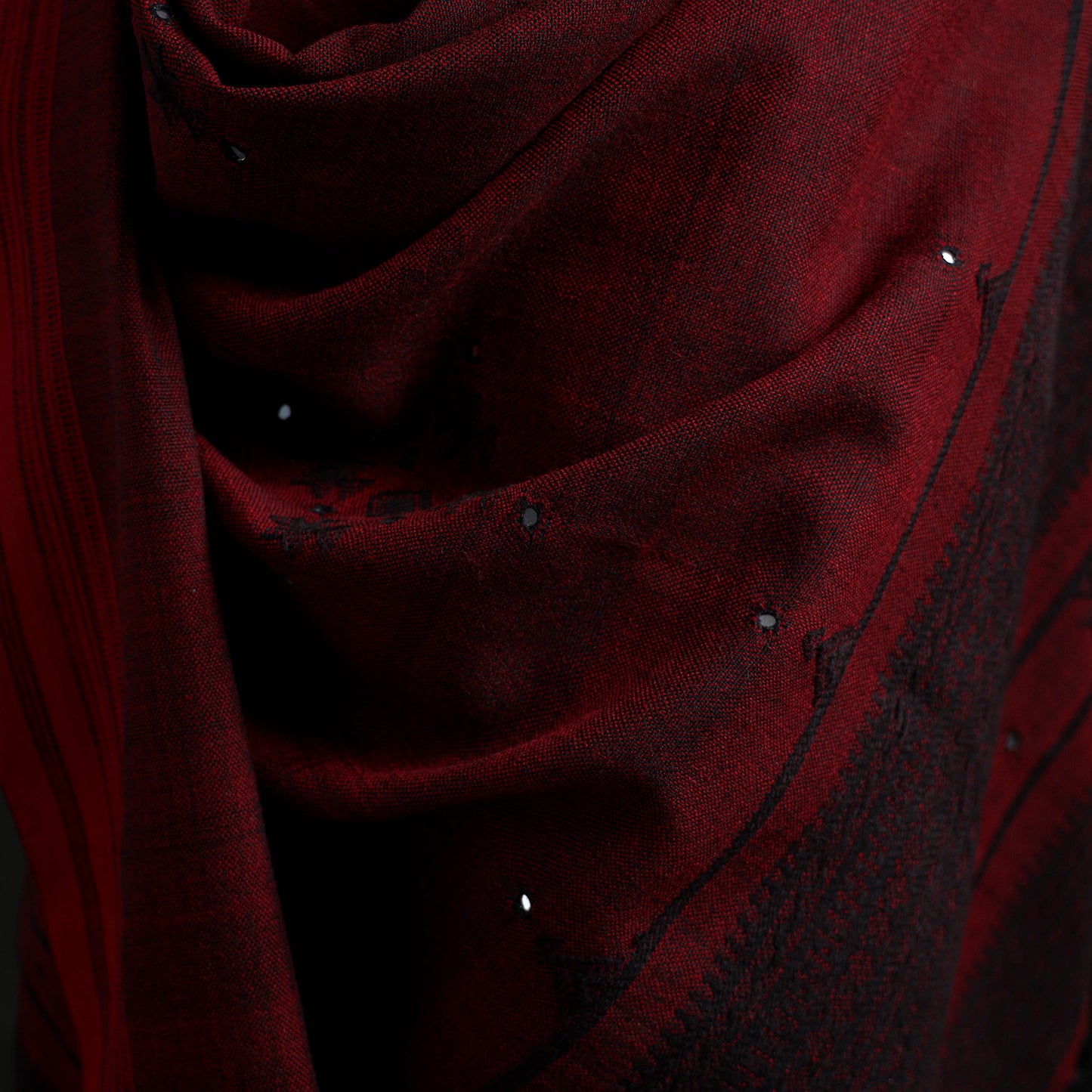 Kutch Handwoven Mirror Work Acrylic Wool Shawl 03