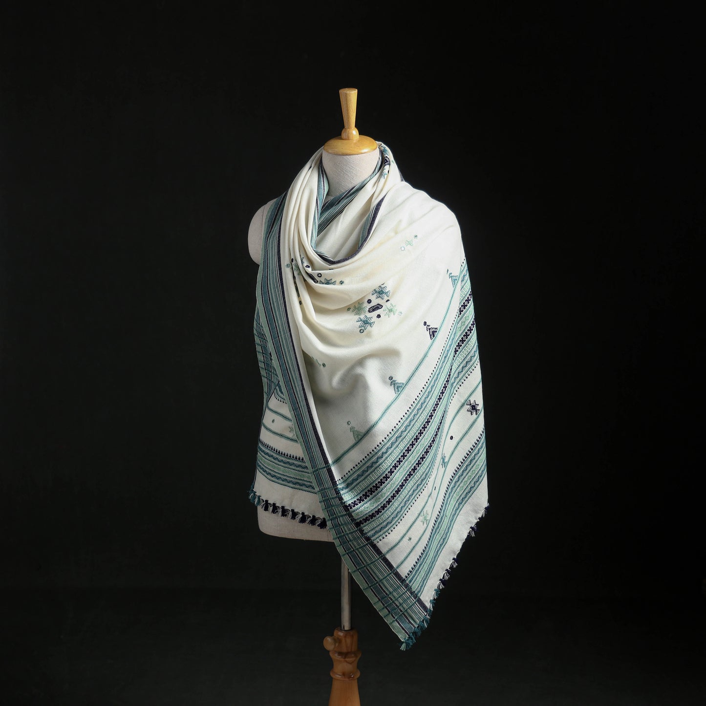 Kutch Handwoven Mirror Work Acrylic Wool Shawl 10
