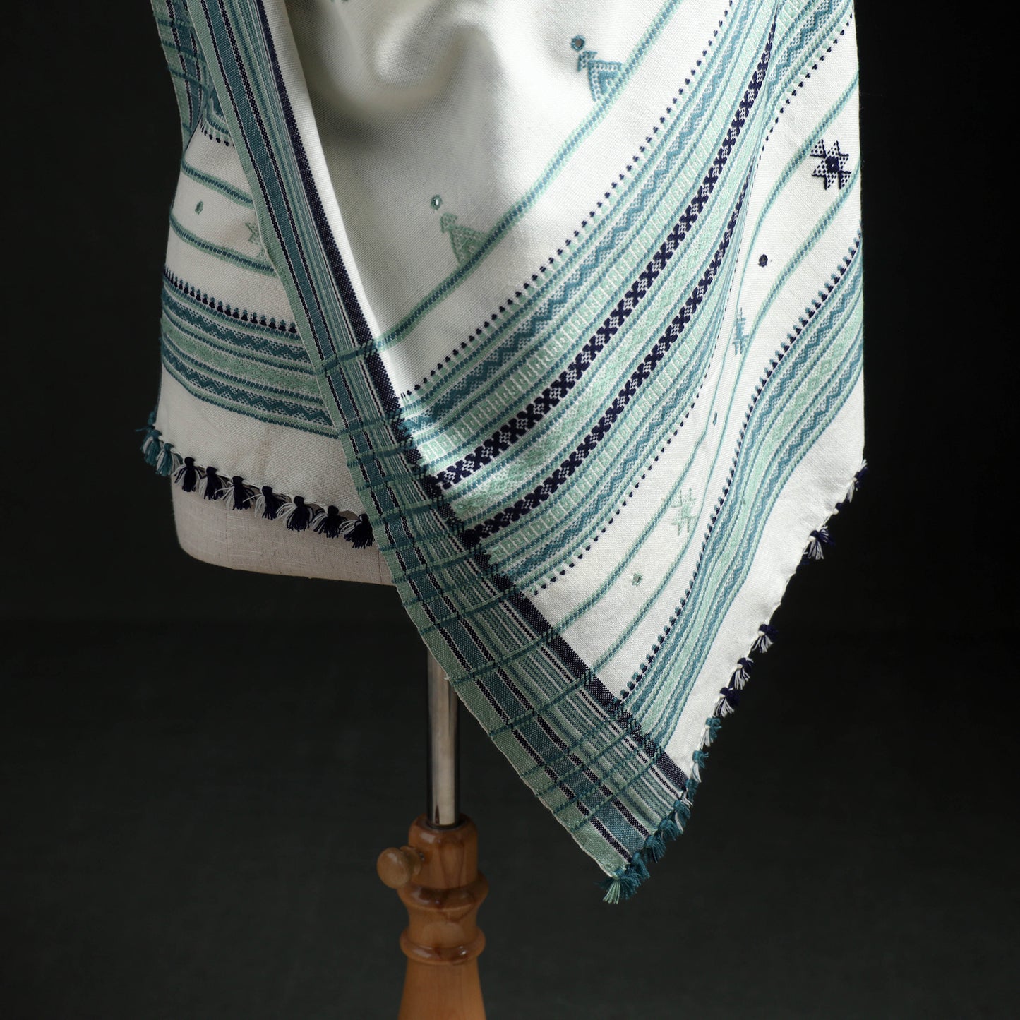 Kutch Handwoven Mirror Work Acrylic Wool Shawl 10