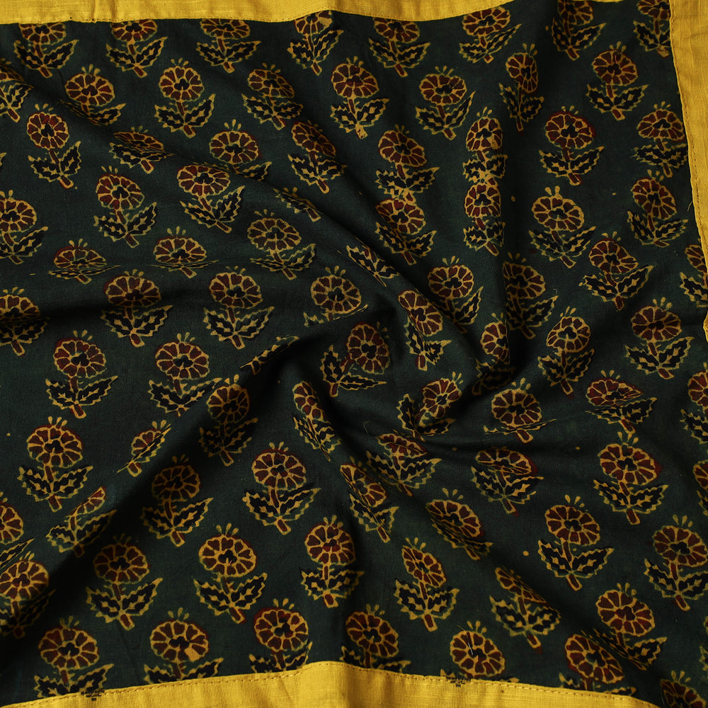 ajrakh bandana